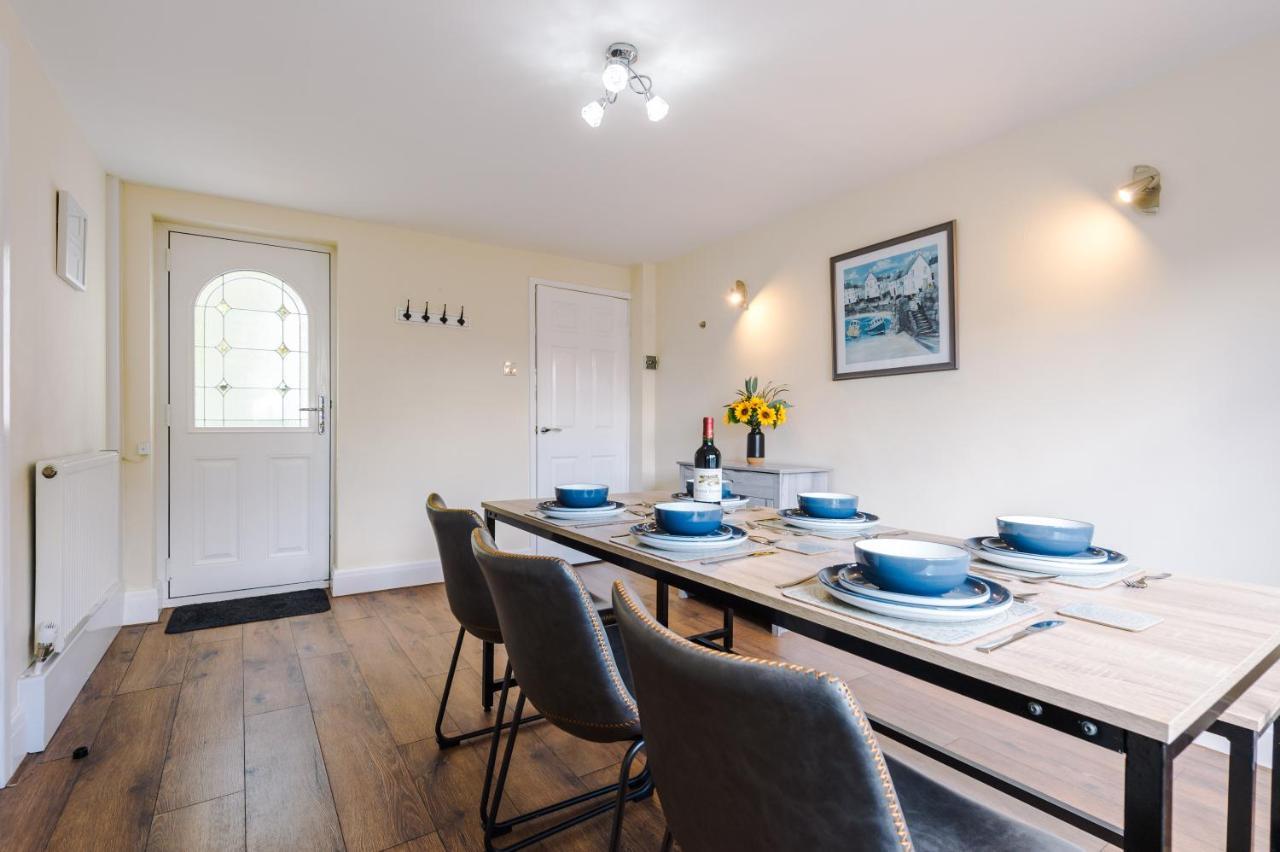 Charming 3-Bed Cottage In Chester, Ideal For Families & Workers, Free Parking - Sleeps 7 Eksteriør billede
